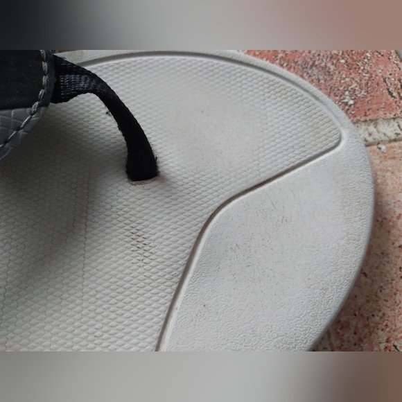 Men's Oakley flip flops size 11 - Picture 3 of 7